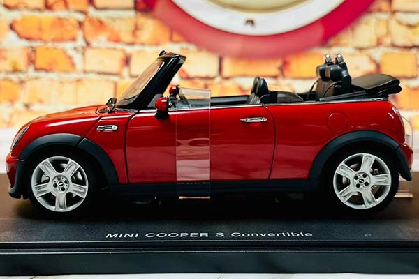 Mini Cooper S Convertible Diecast Car Model 1:18 Scale Red [SD05H066]