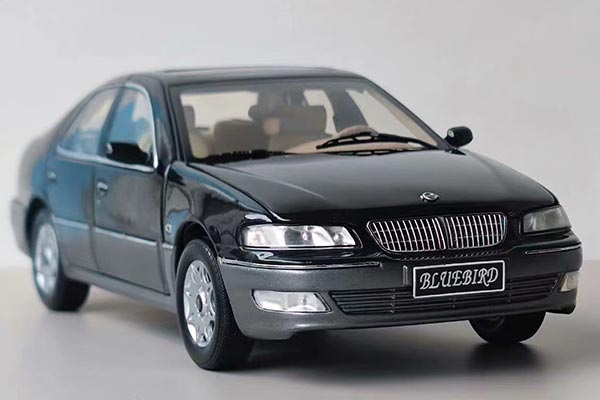 2004 Nissan Aeolus Bluebird Diecast Car Model 1:18 Scale Black