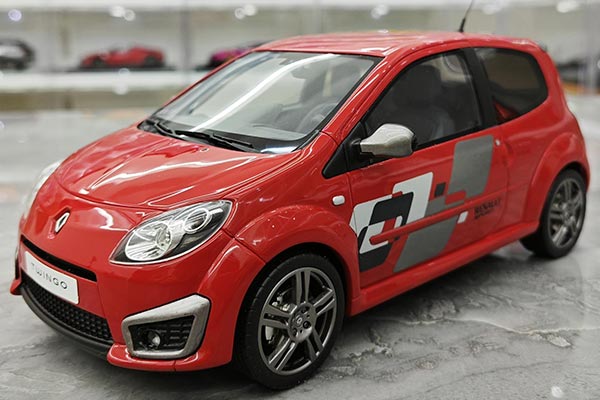2008 Renault Twingo RS Resin Car Model 1:18 Scale Red