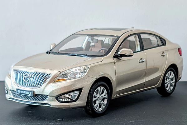 2016 Haima Family M5 Diecast Car Model 1:18 Scale Golden