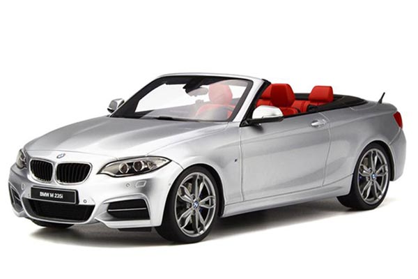 BMW 2 Series F22 M 235i M-Sport Cabrio Resin Model 1:18 Silver