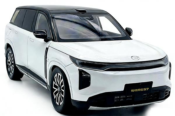 2025 Trumpchi Xiangwang S7 SUV Diecast Model 1:18 Scale