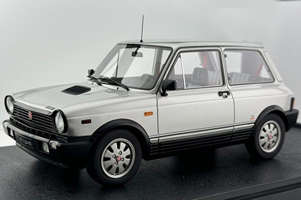 Abarth Vii Series Resin Car Model 1:18 Scale Silver