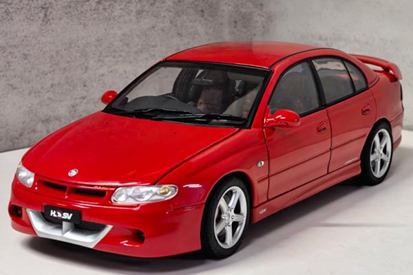 Holden HSV VT2 Clubsport R8 Diecast Car Model 1:18 Scale Red