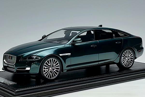 Jaguar XJ-L Resin Car Model 1:18 Scale