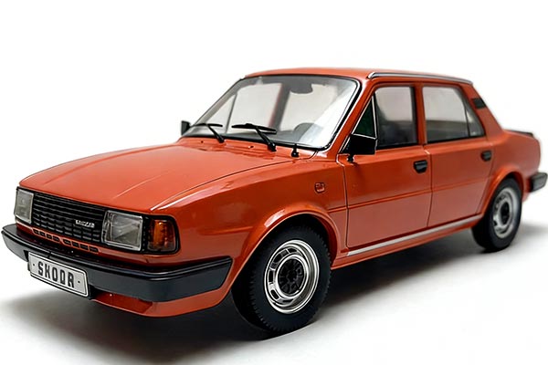 Skoda 120 L Diecast Car Model 1:18 Scale Orange