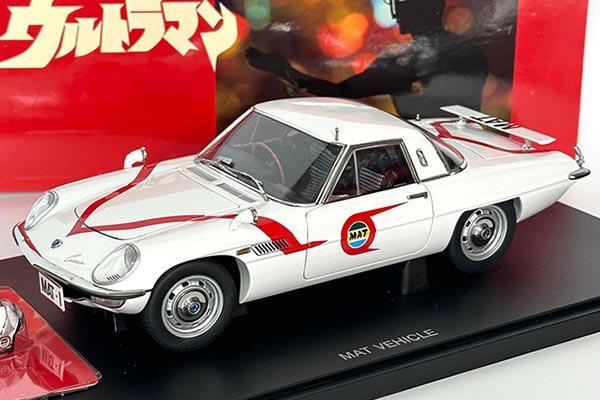 Mazda Cosmo Sport MAT Vehicle Diecast Car Model 1:18 White