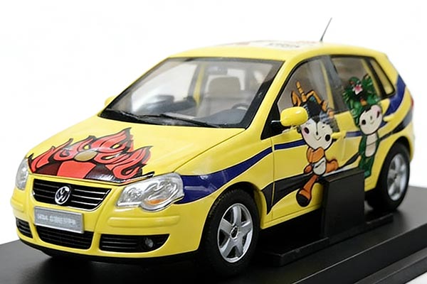 2008 Volkswagen Polo Hatchback Diecast Car Model 1:18 Scale