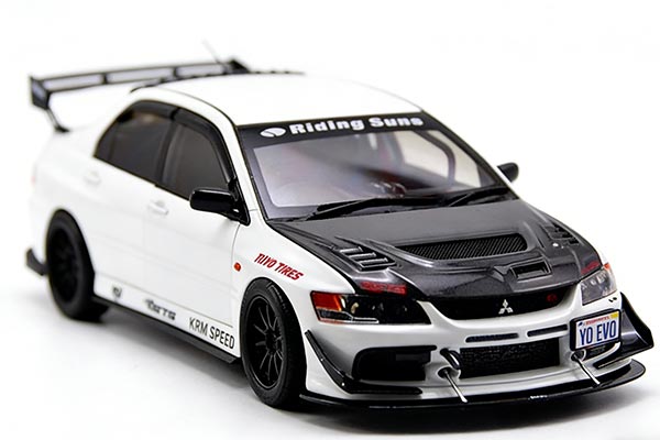 Mitsubishi Lancer Evolution IX Diecast Car Model 1:18 Scale