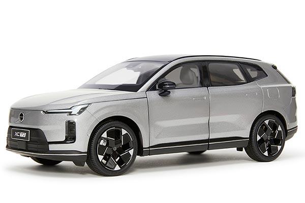 2025 Volvo XC70 SUV Diecast Model 1:18 Scale