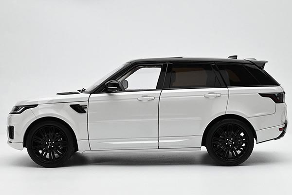 2018 Land Rover Range Rover Sport Diecast Model 1:18 Scale White [SD05H463]