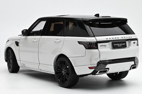 2018 Land Rover Range Rover Sport Diecast Model 1:18 Scale White [SD05H463]