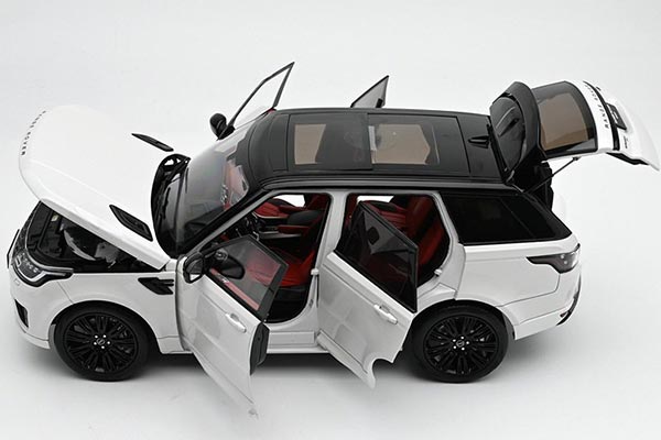2018 Land Rover Range Rover Sport Diecast Model 1:18 Scale White [SD05H463]