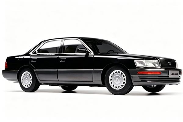 Lexus LS400 Diecast Car Model 1:18 Scale