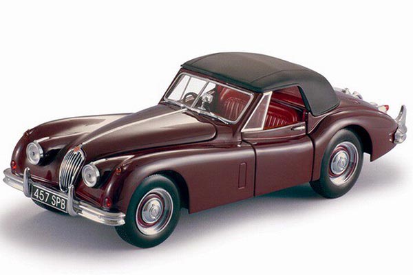 1955 Jaguar XK140 Closed Convertible Diecast Model 1:18 Wine Red