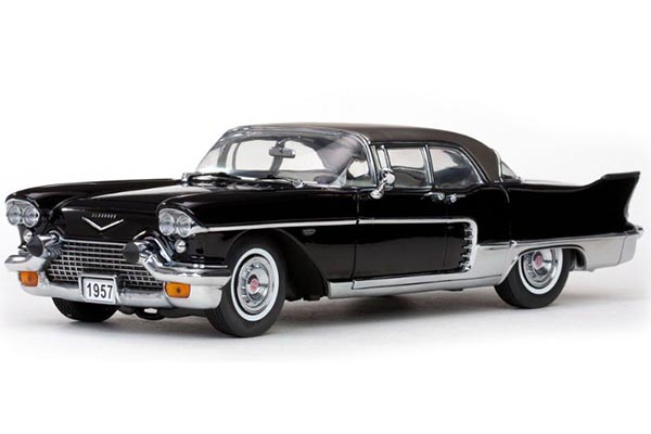 1957 Cadillac Eldorado Brougham Diecast Car Model 1:18 Scale