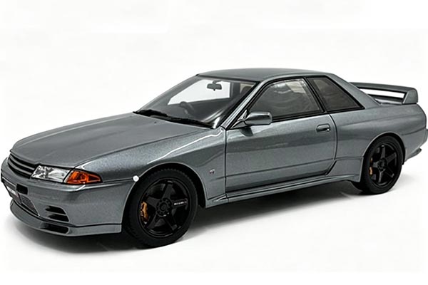 Nissan GT-R R32 Skyline Nismo Resin Model 1:18 Scale Gray