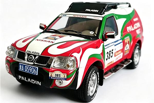 Nissan Paladin NO.385 Dakar Racecar Diecast Model 1:18 Scale Red
