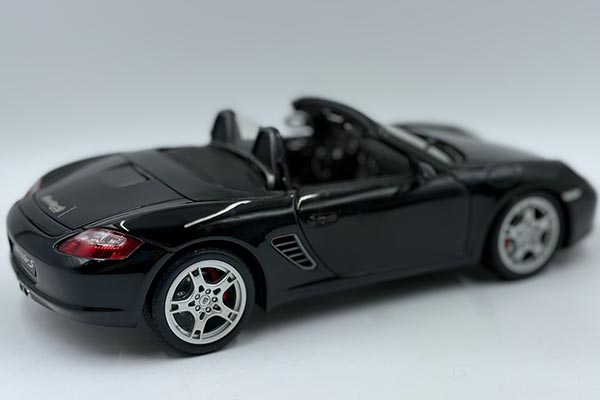Porsche 987 Boxster S Diecast Car Model 1:18 Scale [SD05H756]