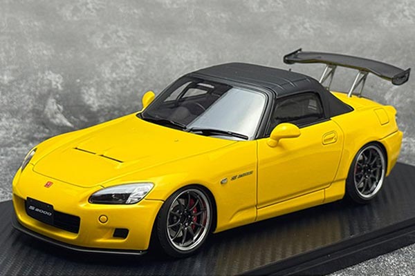 Honda S2000 AP1 Resin Car Model 1:18 Scale Yellow