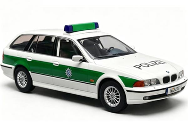 BMW 5 Series E39 Touring Diecast Police Car Model 1:18 White