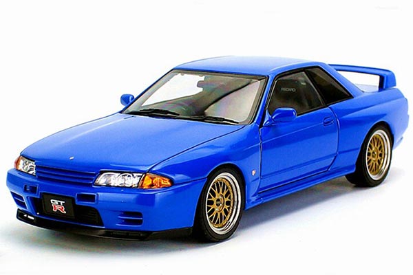 Nissan Skyline GT-R (R32) V-Spec II Diecast Model 1:18 Scale