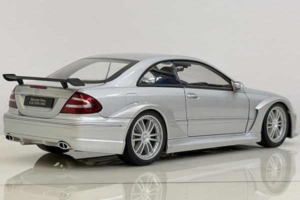 Mercedes-Benz CLK DTM AMG Coupe Diecast Car Model 1:18 Scale [SD05H892]